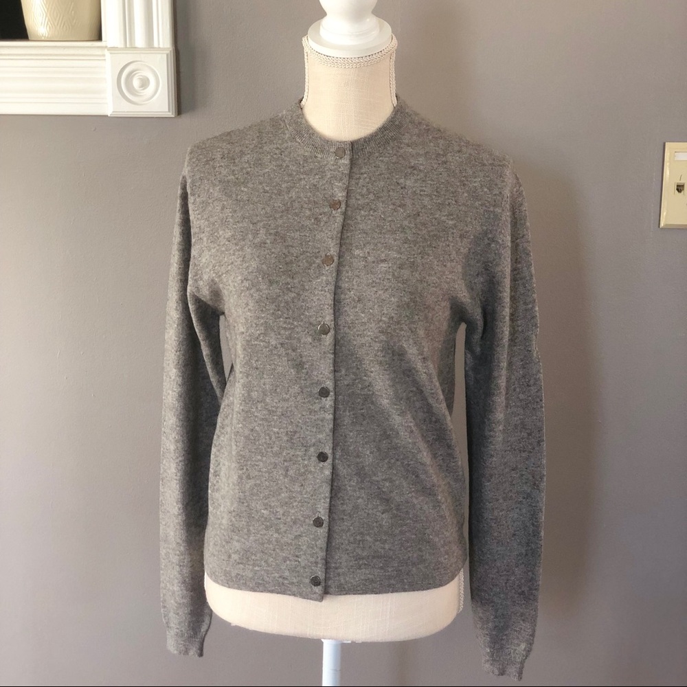 NWT Hermes Sweater Set